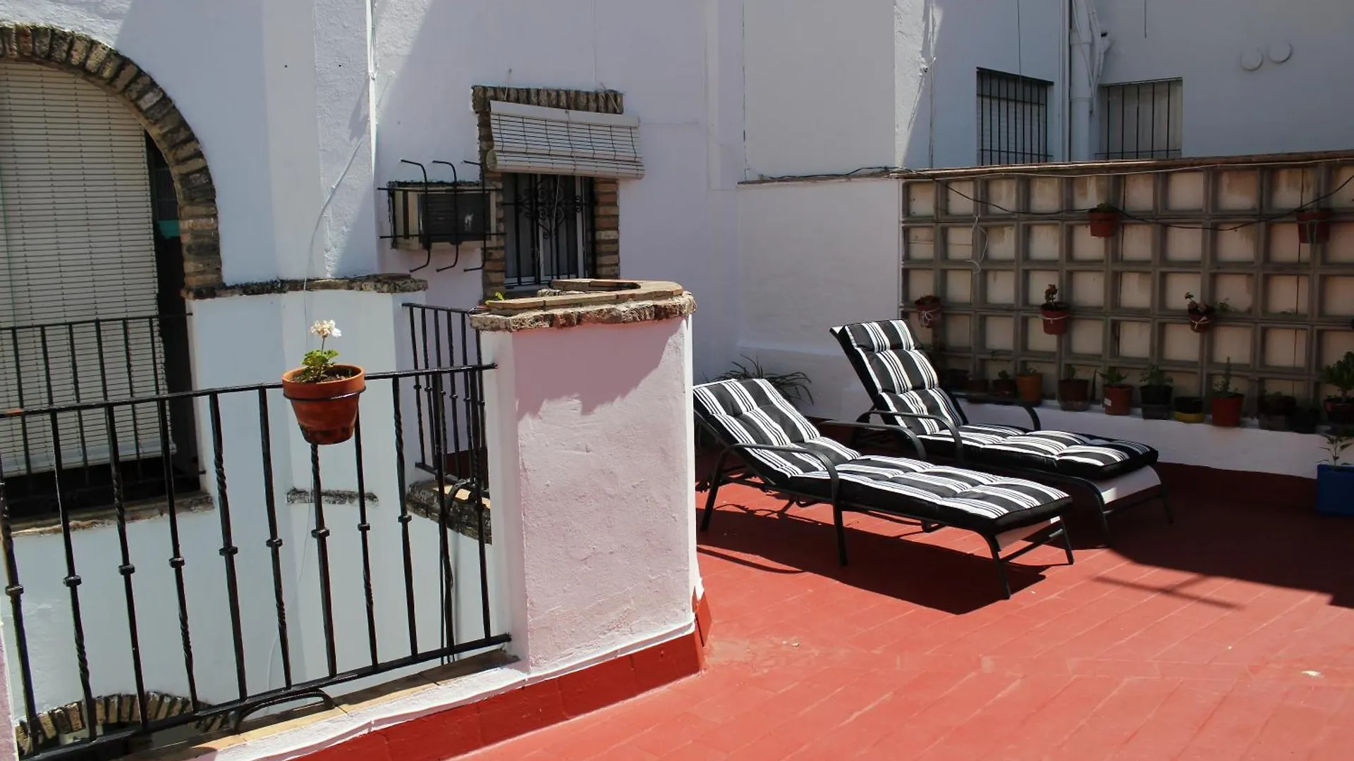 Pension La Montorena Seville